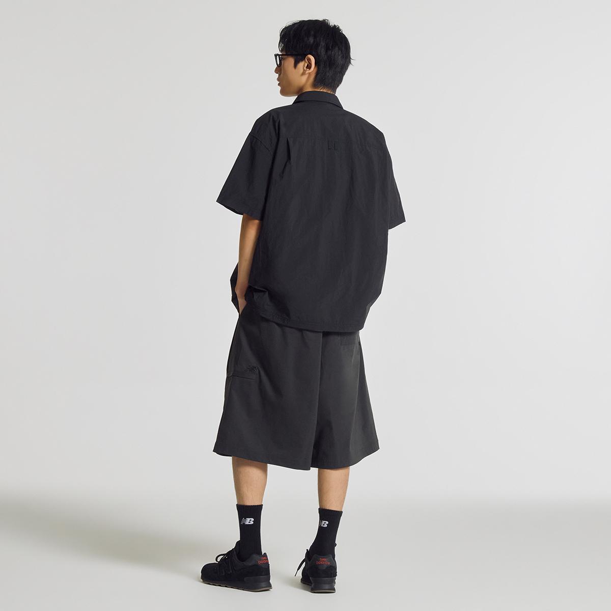 (19)Black