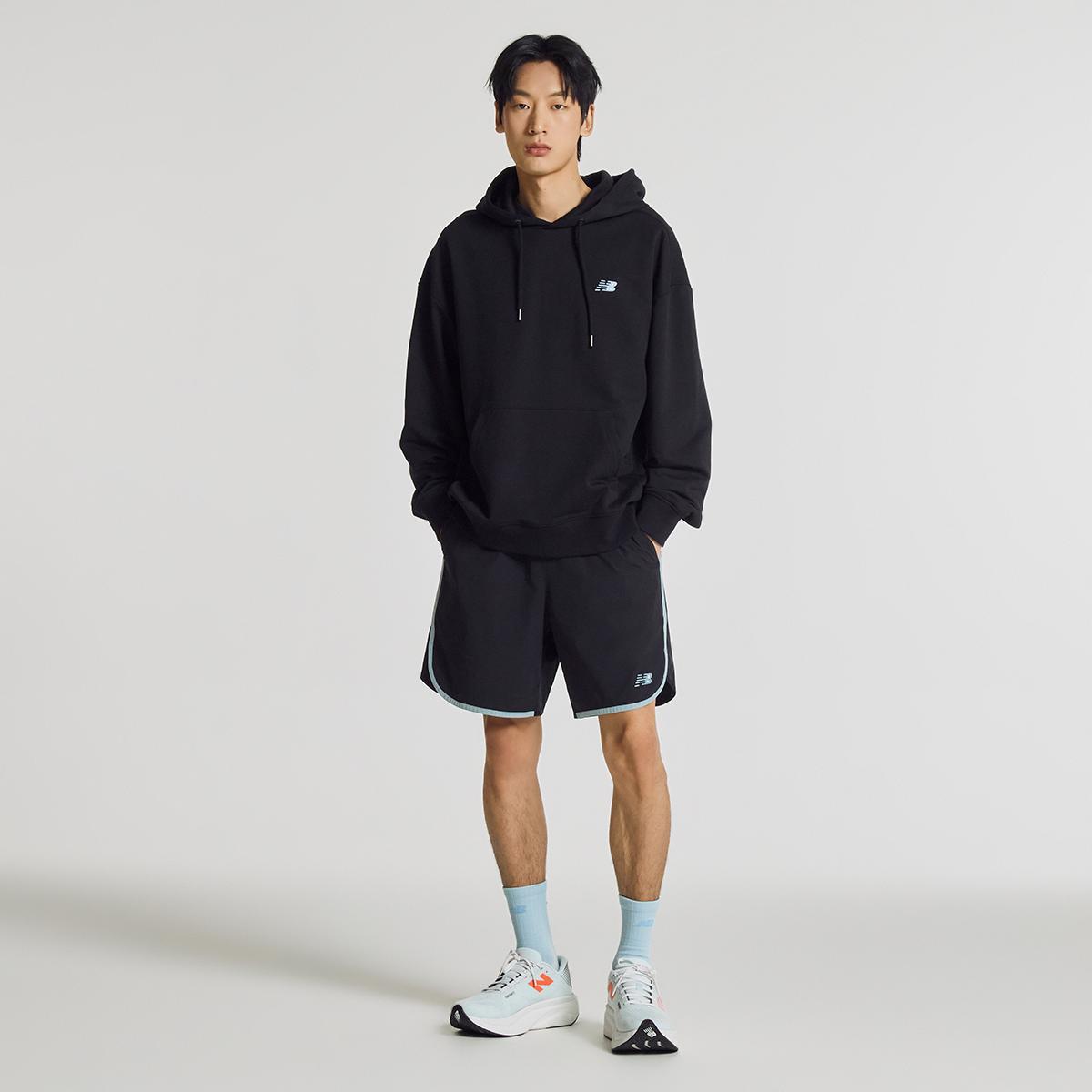 (19)Black