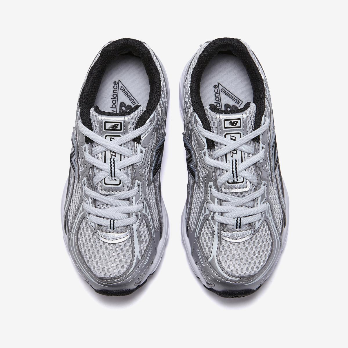 (91)Silver