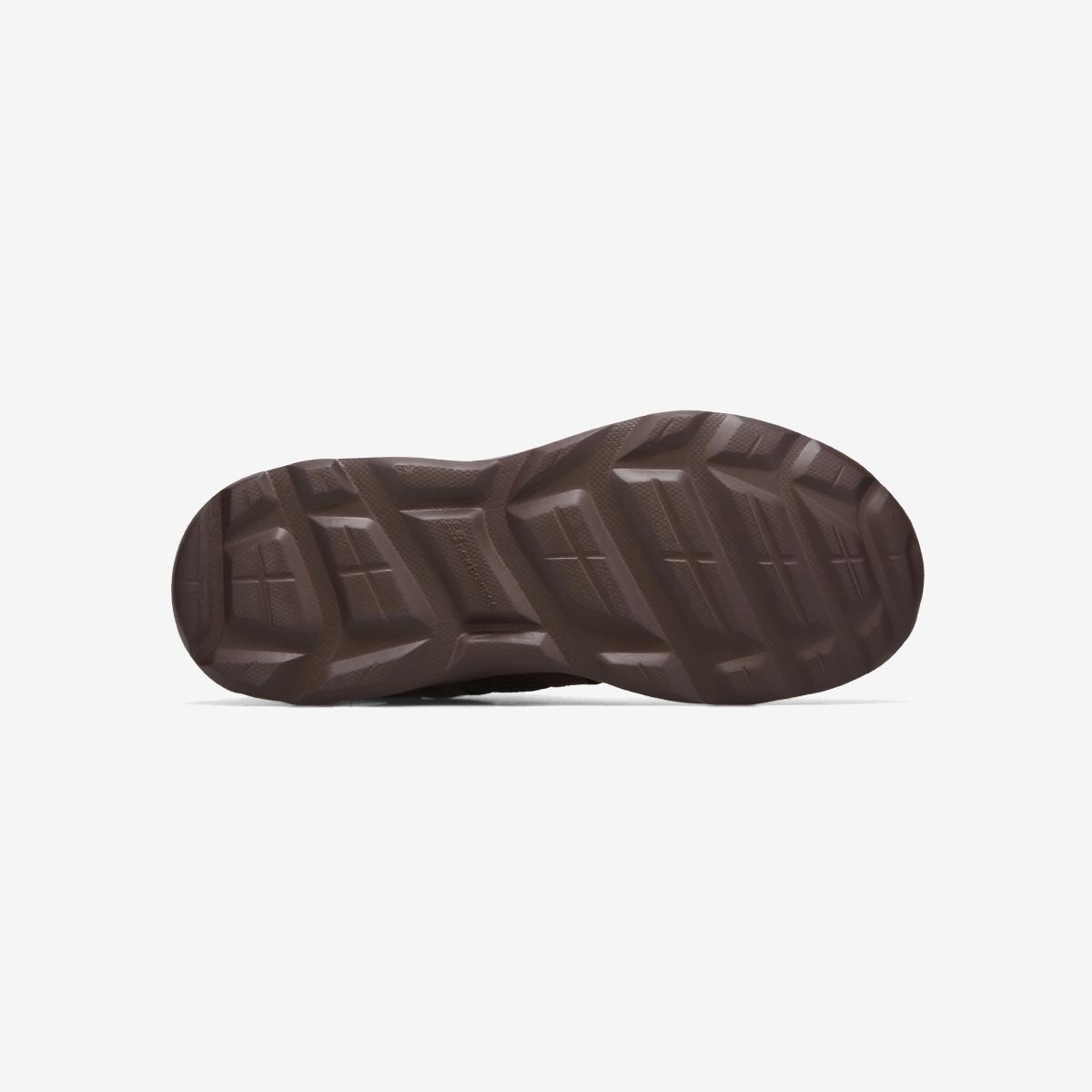 (85)Brown
