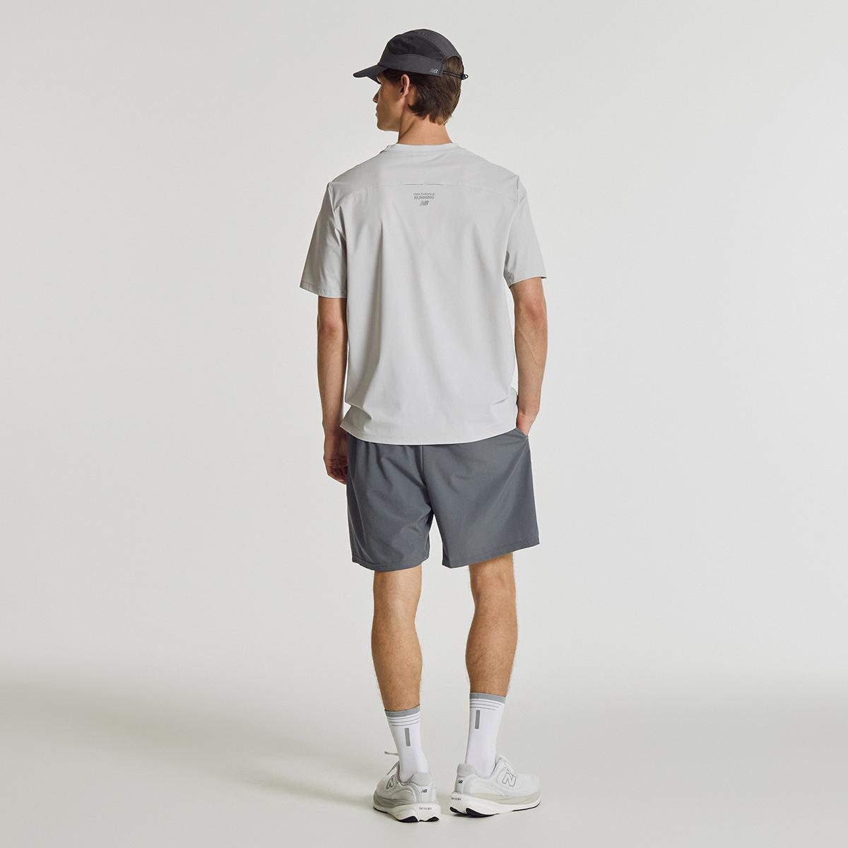 (16)Light Gray
