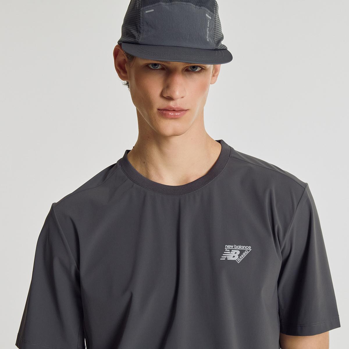 (60)Charcoal