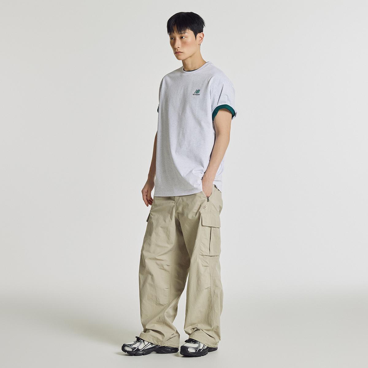 (16)Light Gray