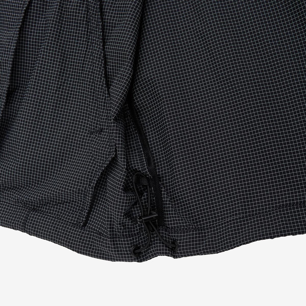 (19)Black