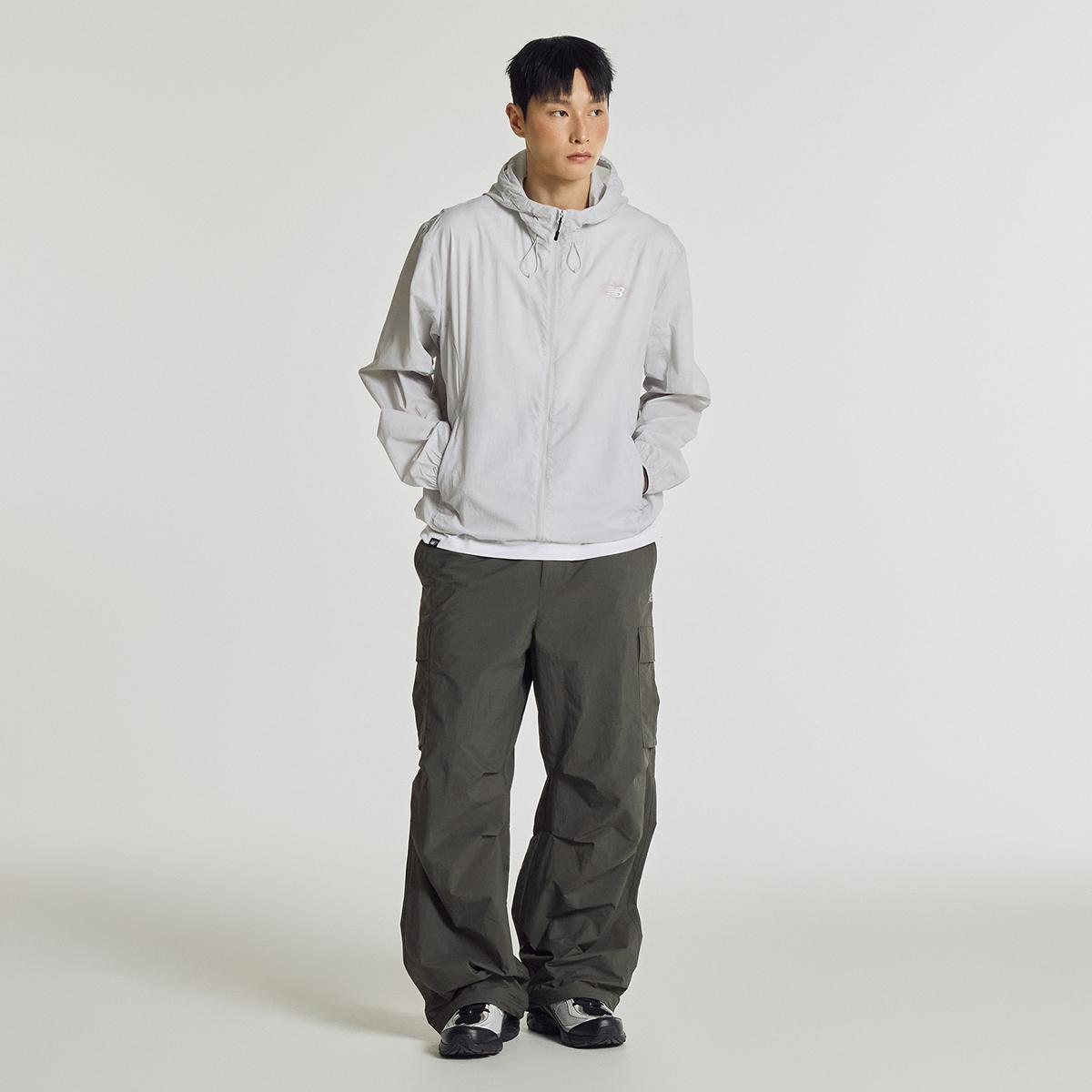 (16)Light Gray