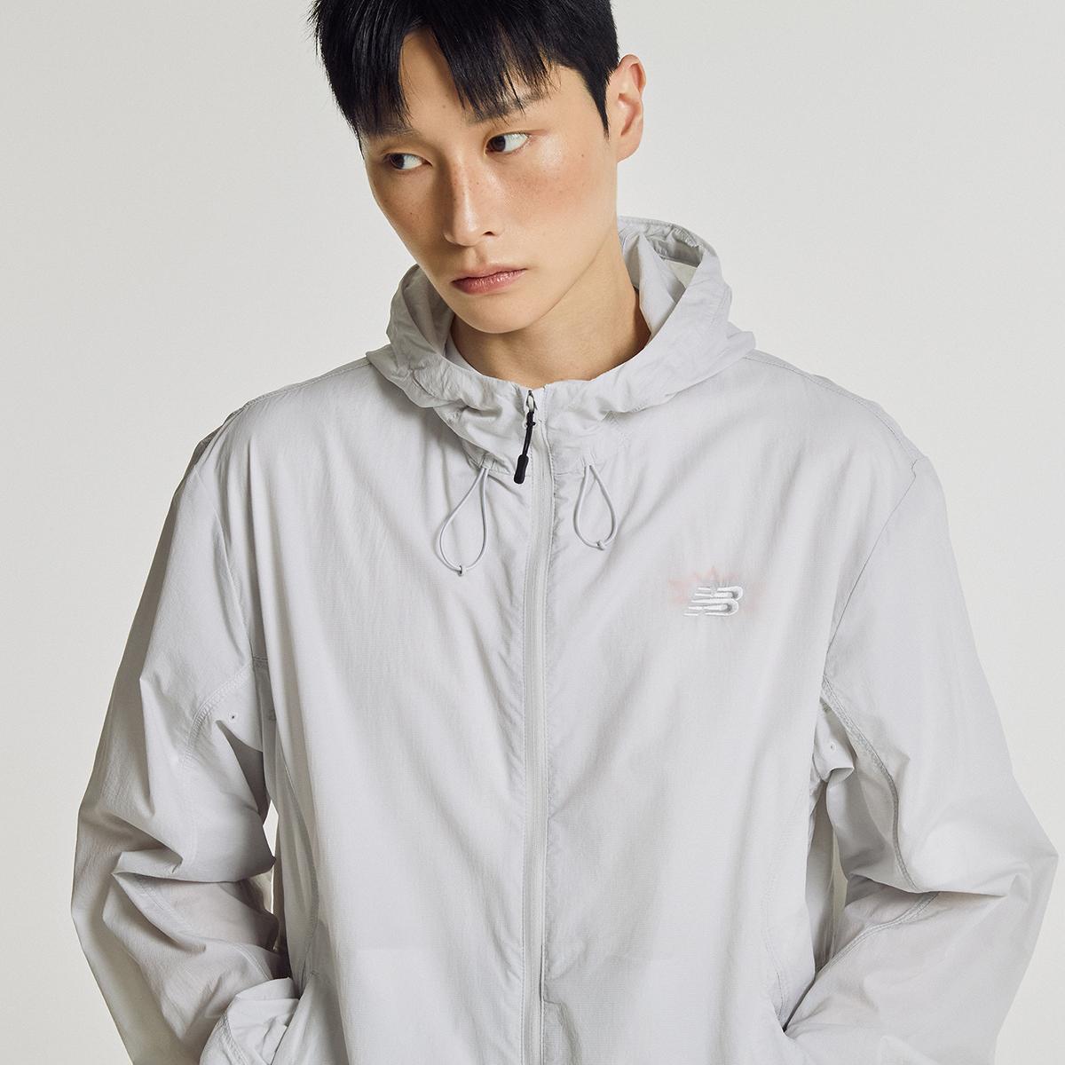(16)Light Gray