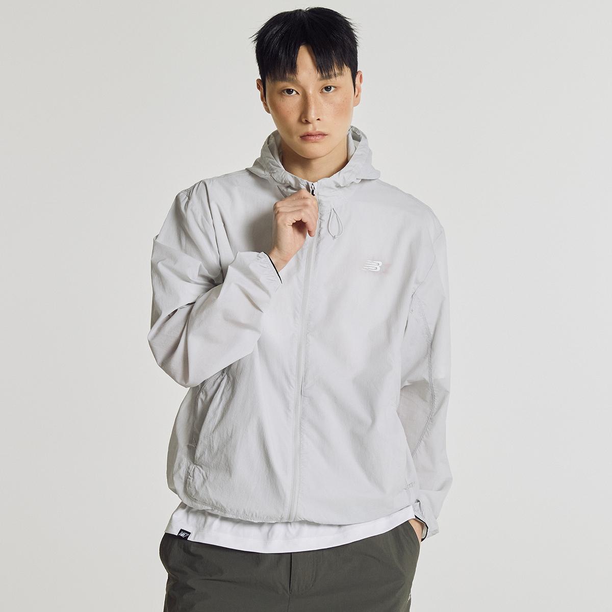 (16)Light Gray