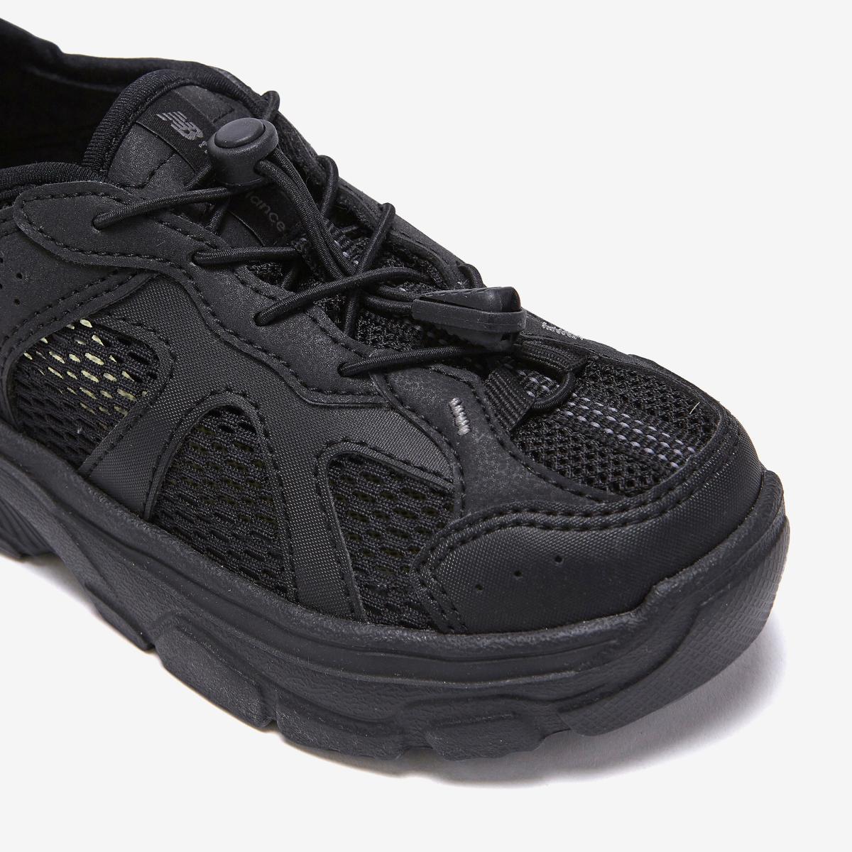 (19)Black