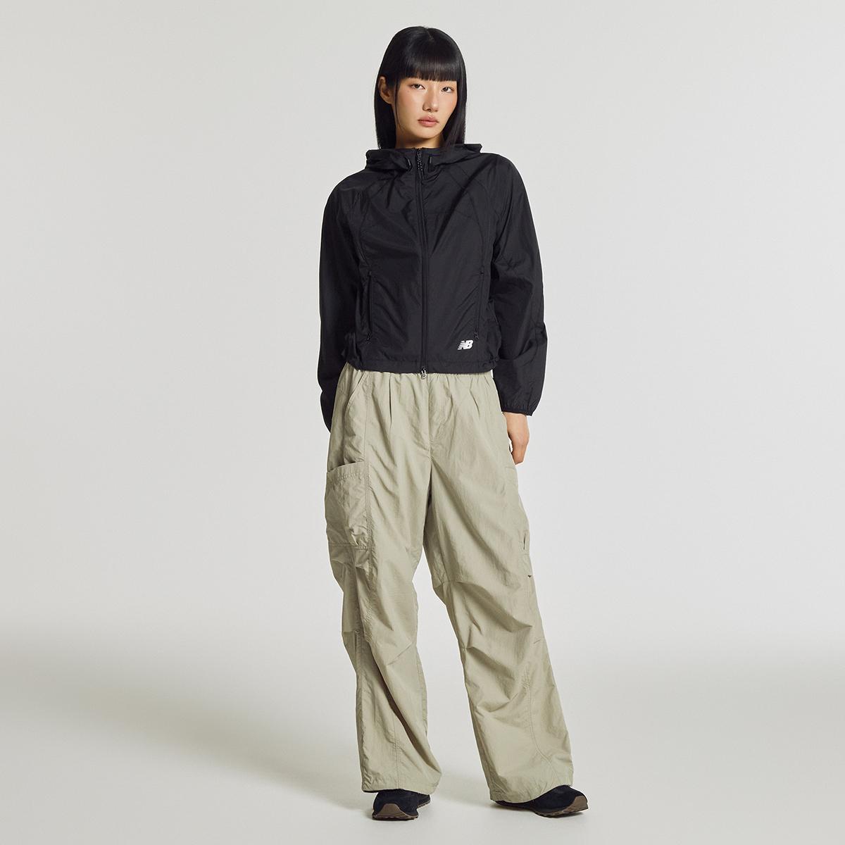 (19)Black