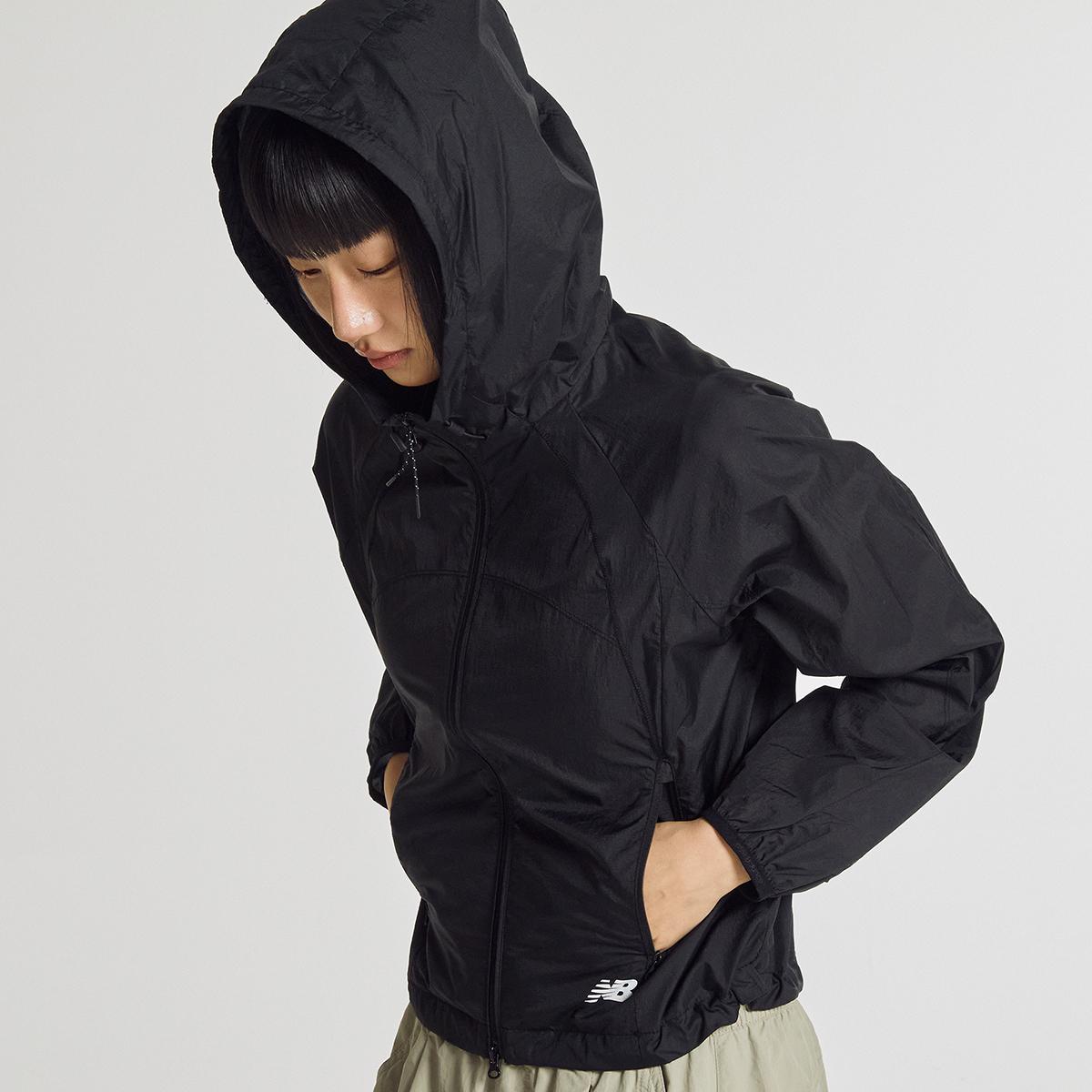 (19)Black