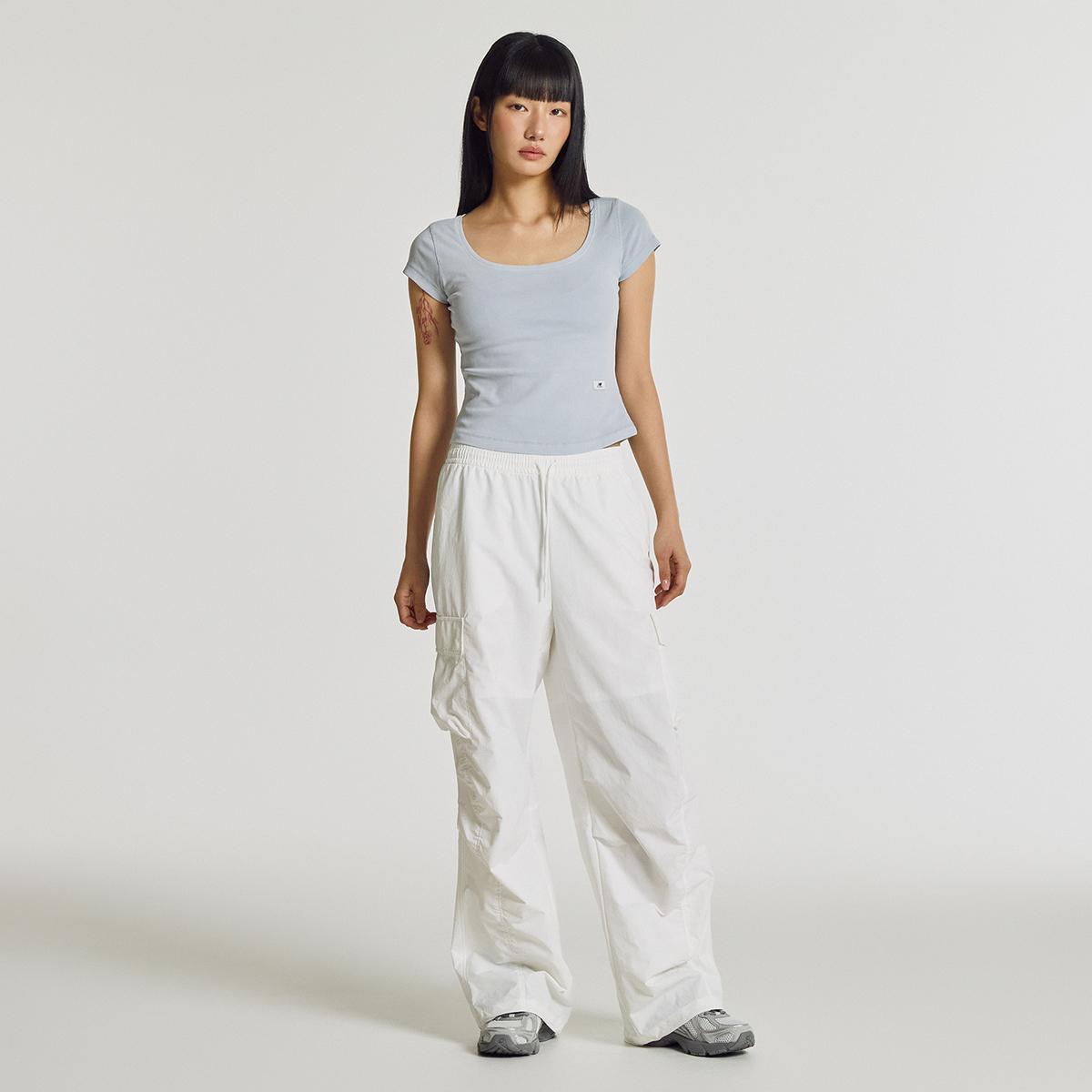 (10)White