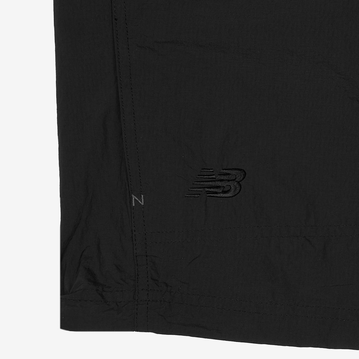 (19)Black