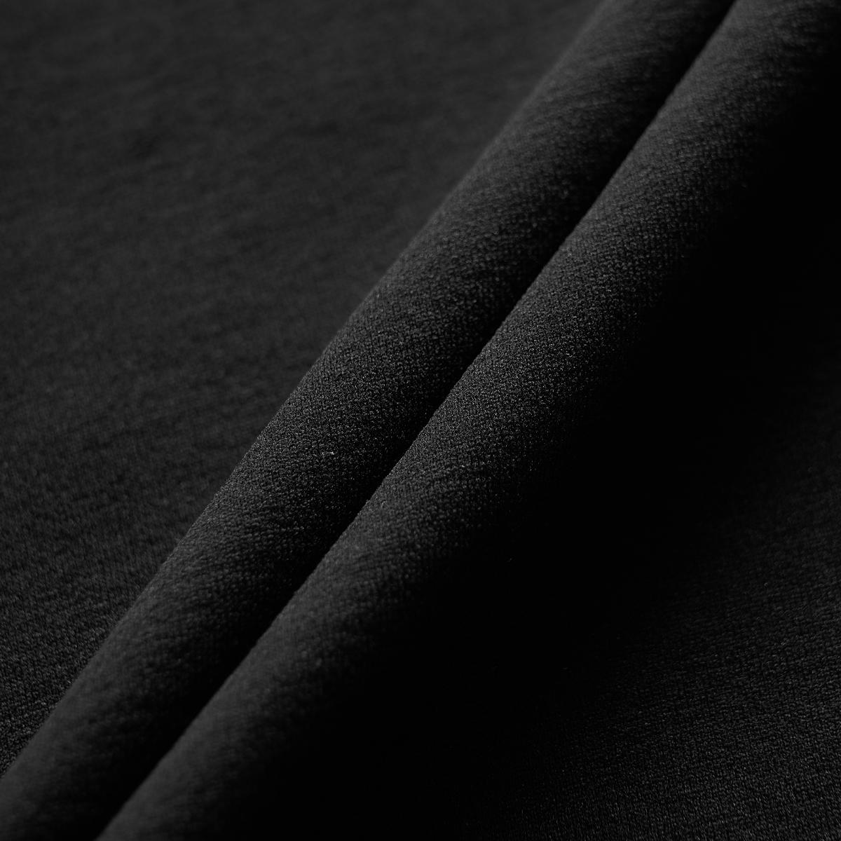 (19)Black
