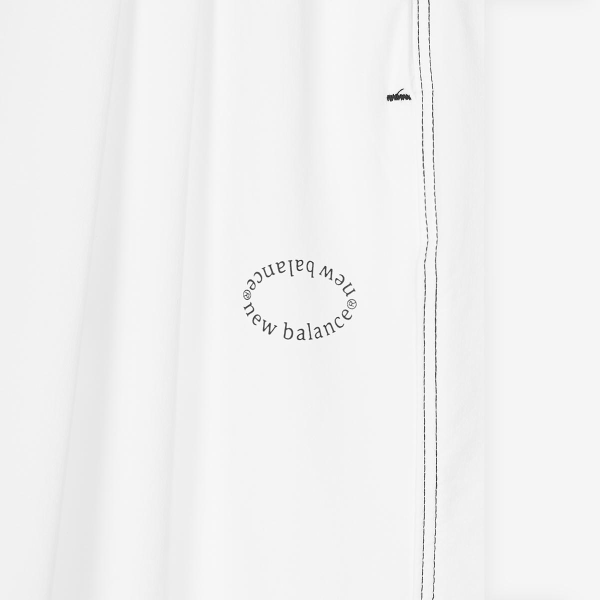 (10)White