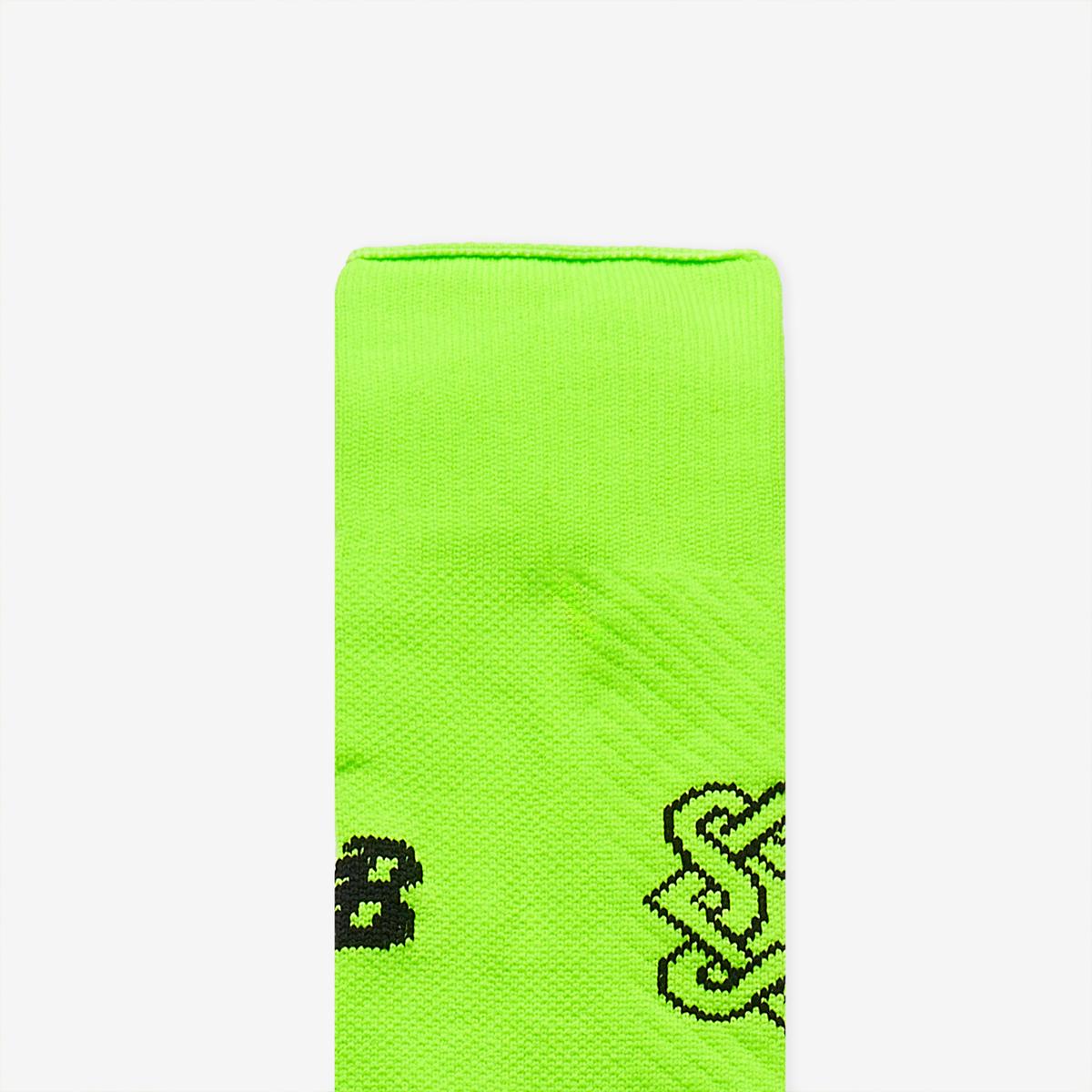 (40)Green