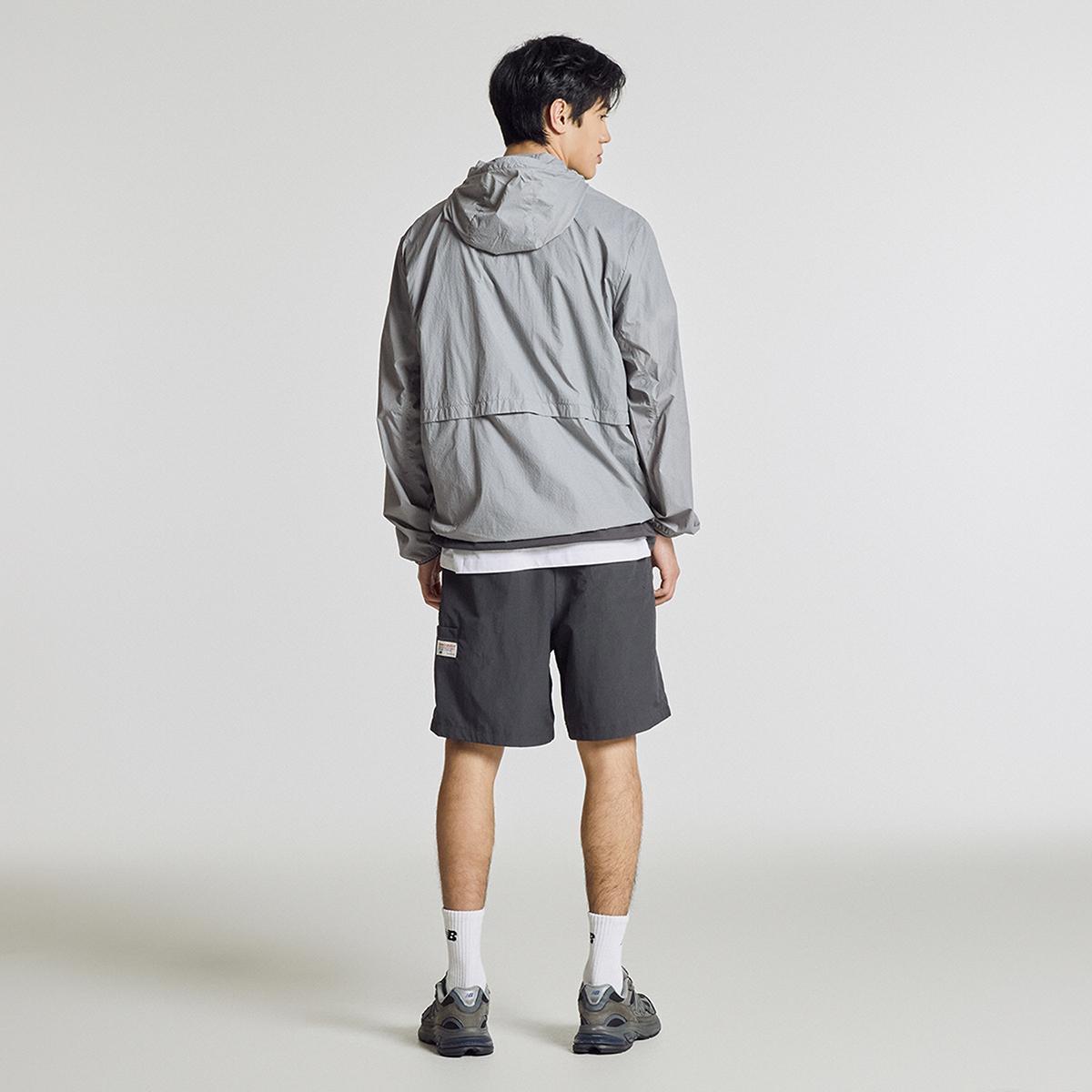 (15)Gray