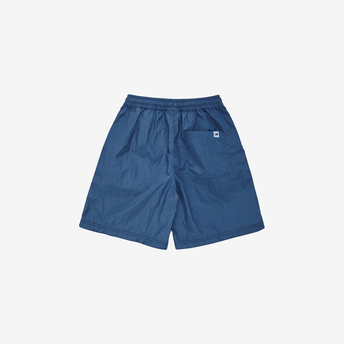 (50)Blue