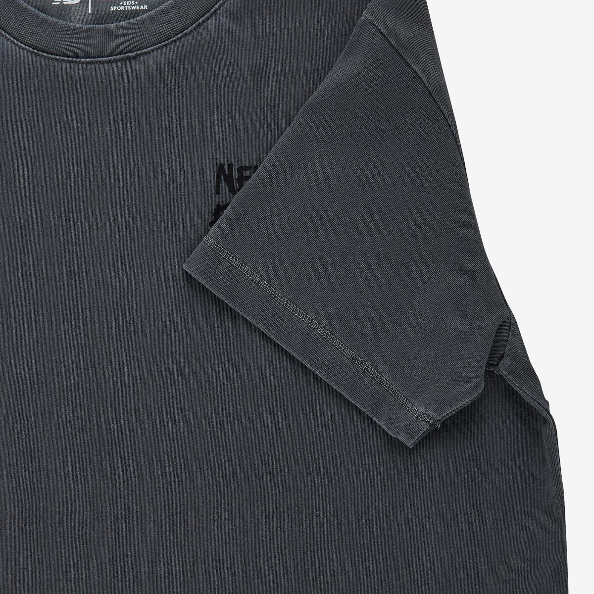 (60)Charcoal