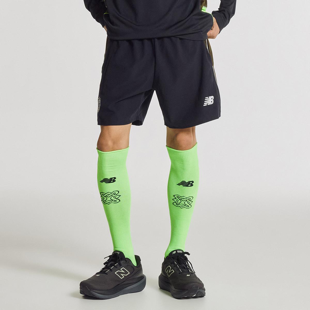 (19)Black