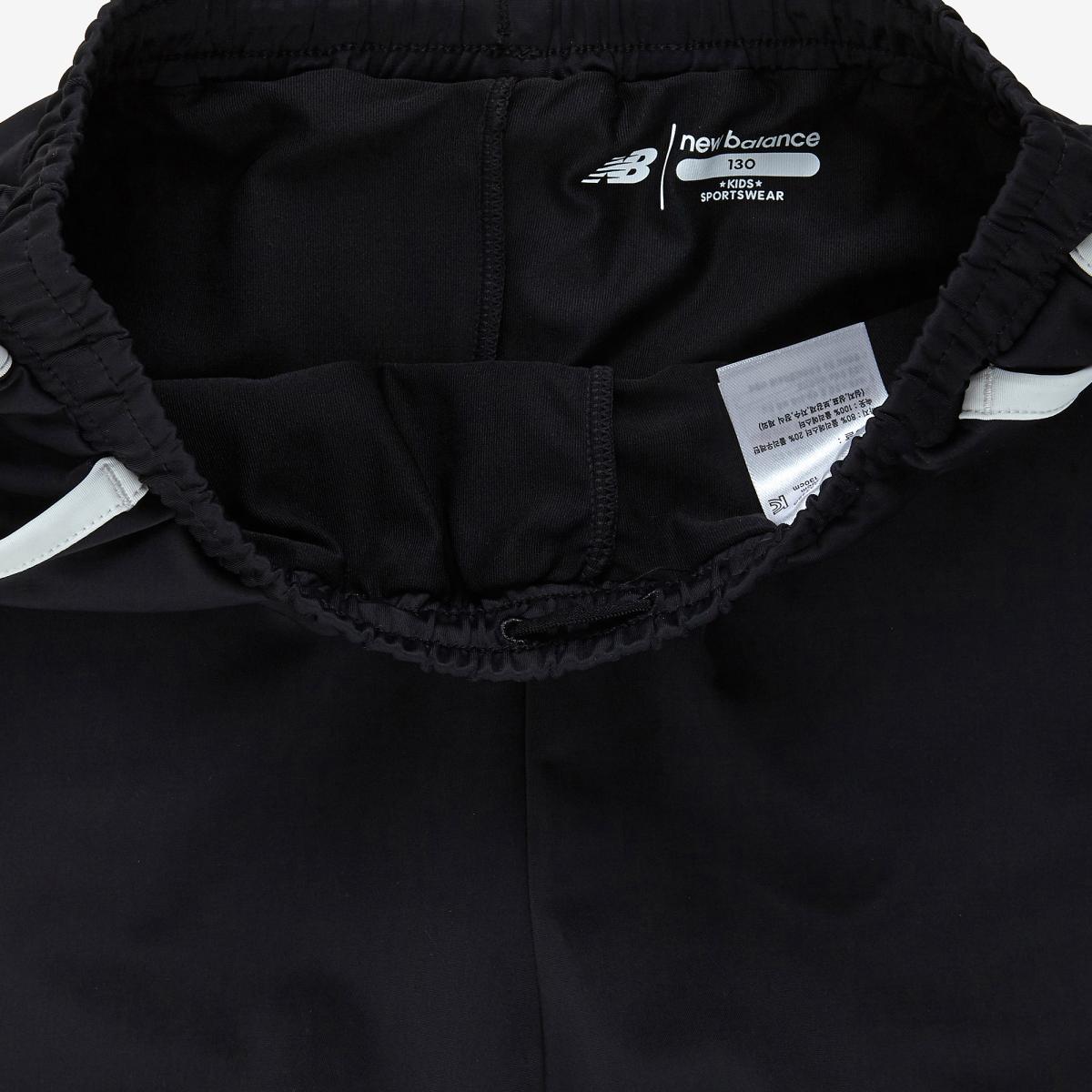 (19)Black