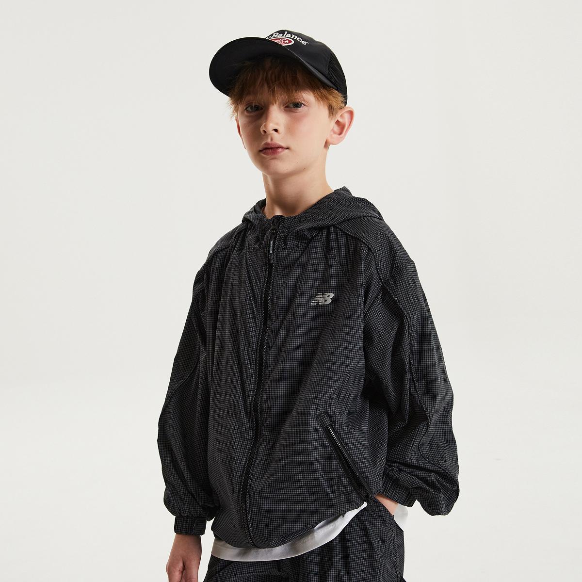 (19)Black