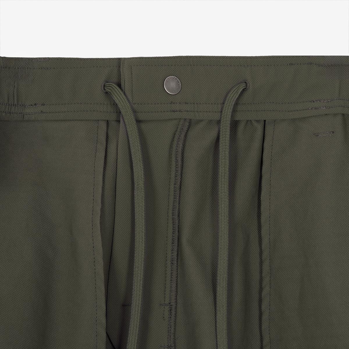 (49)Khaki