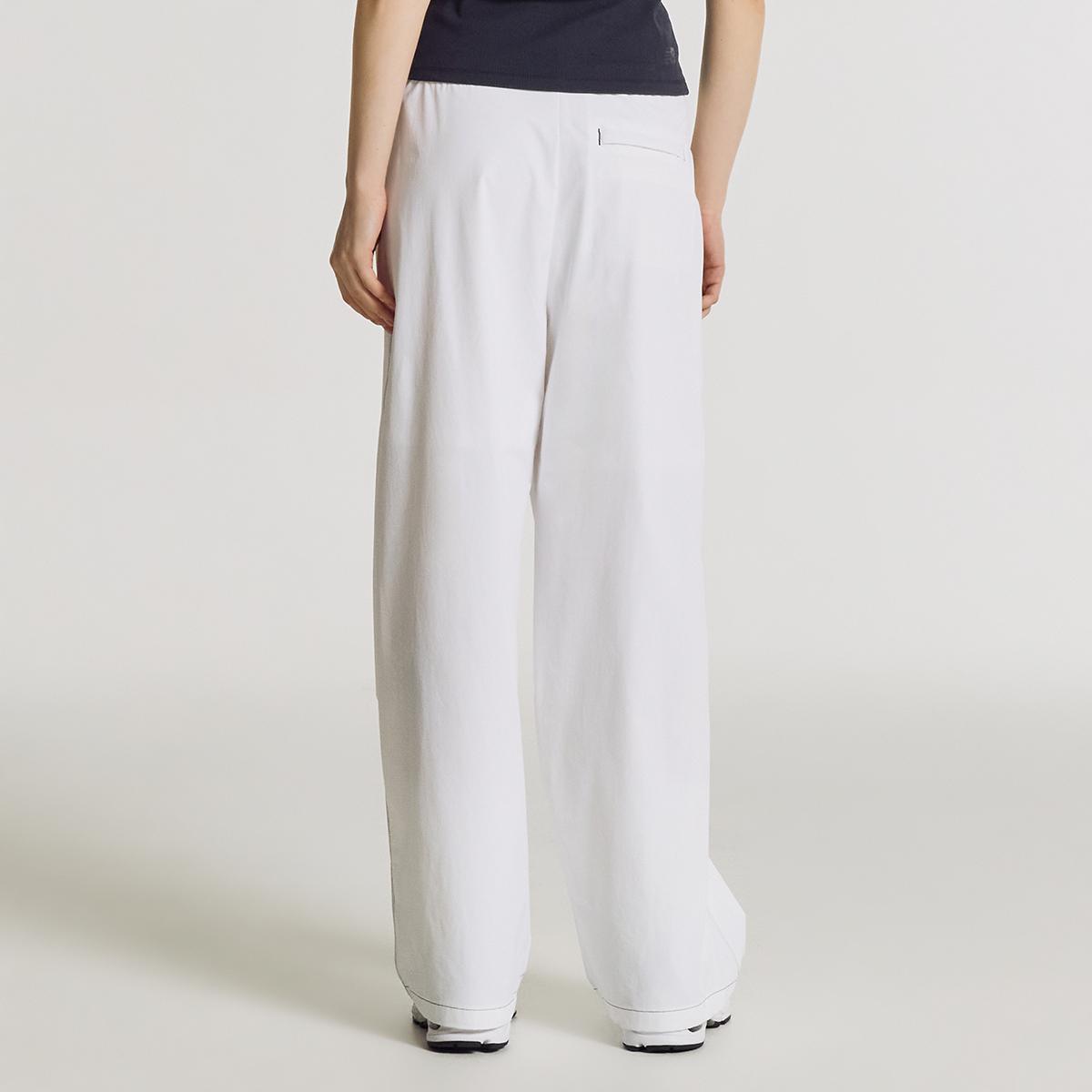 (10)White