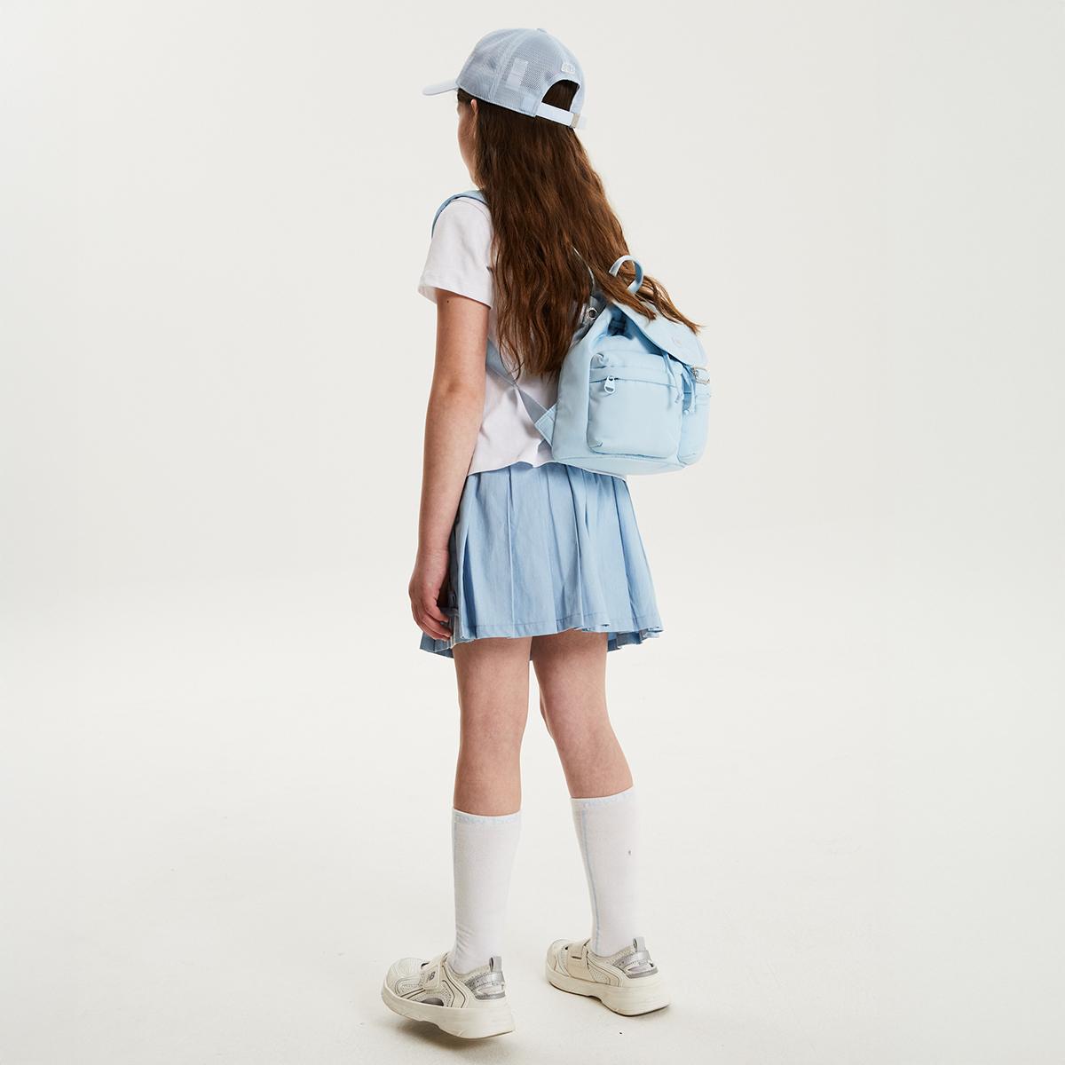 (10)White