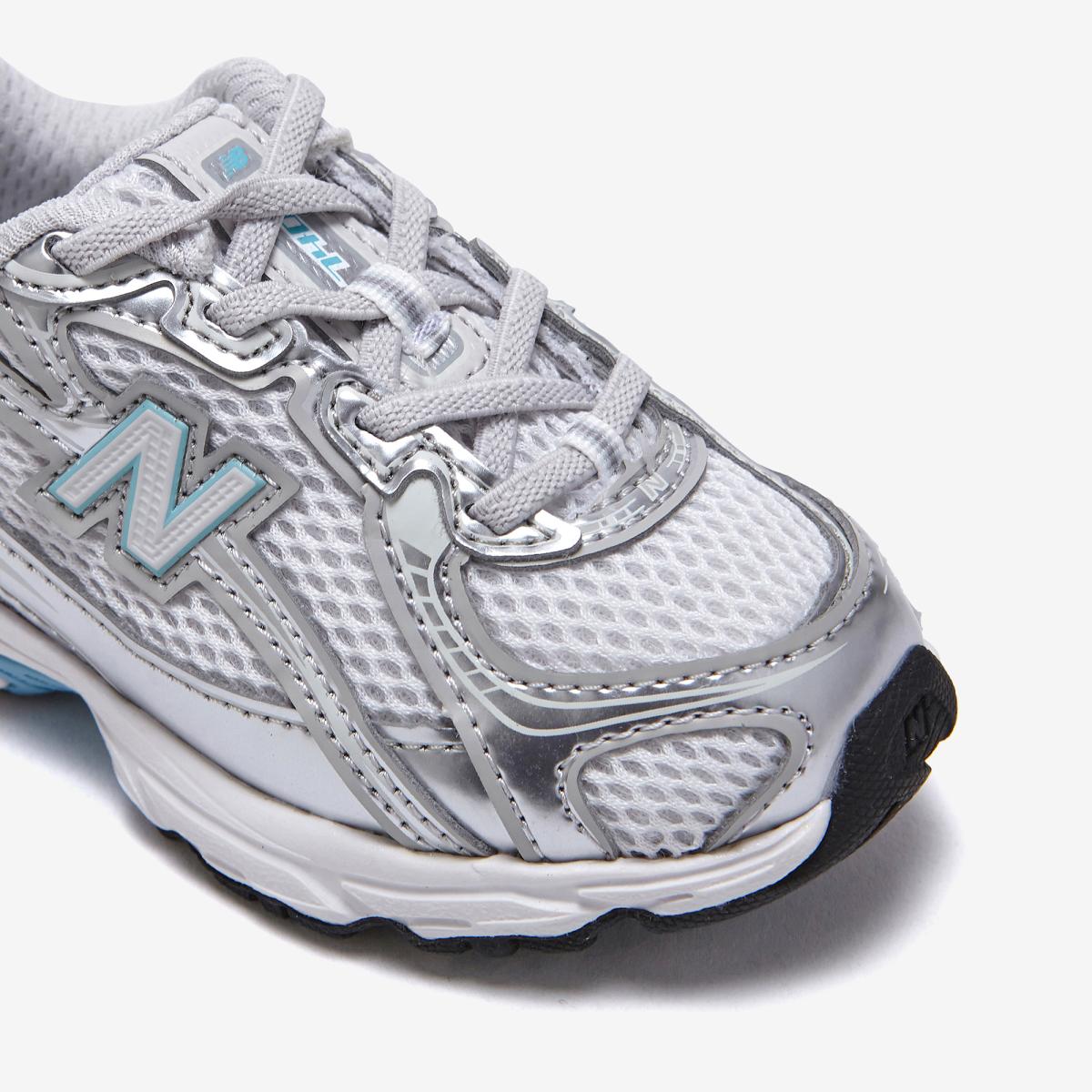 (51)Light Blue