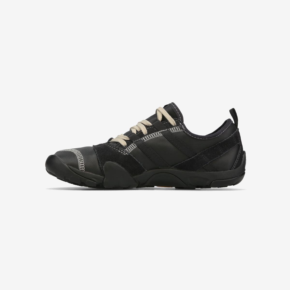 (19)Black