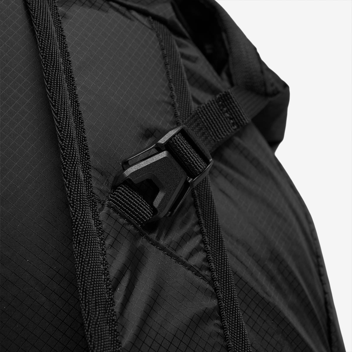 (19)Black