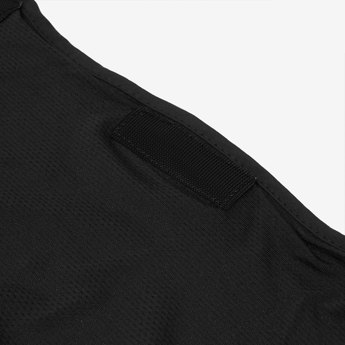 (19)Black