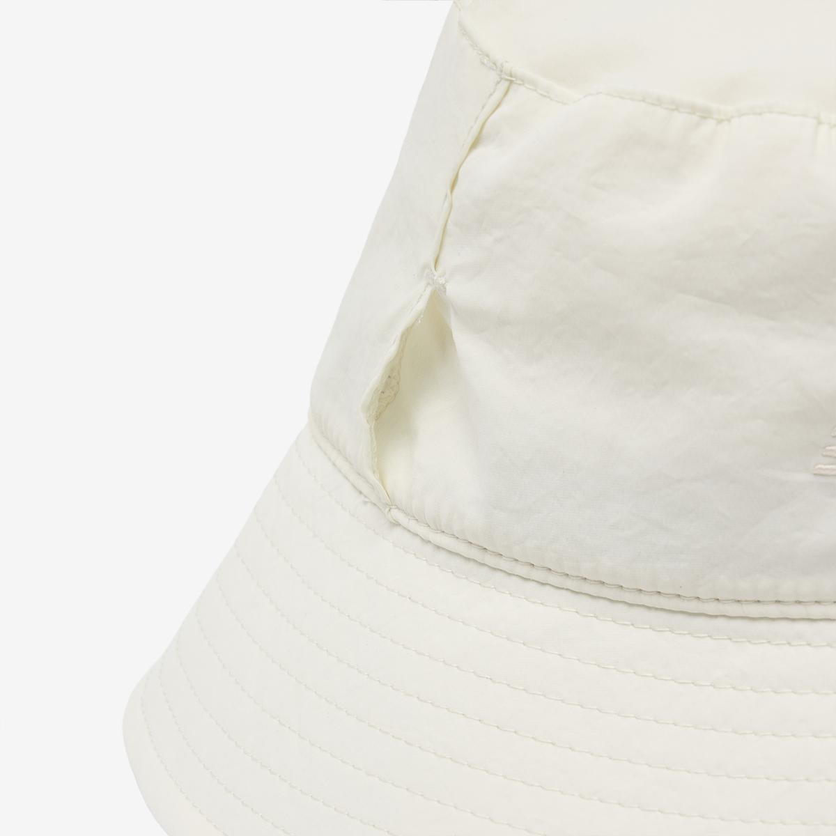 (64)Cream