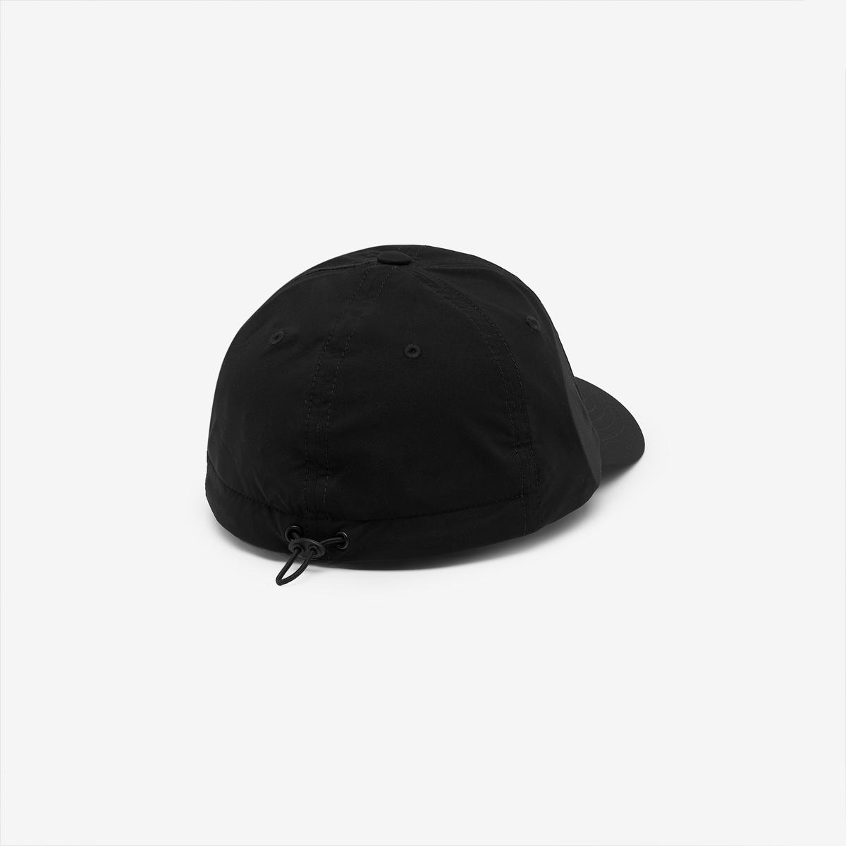 (19)Black