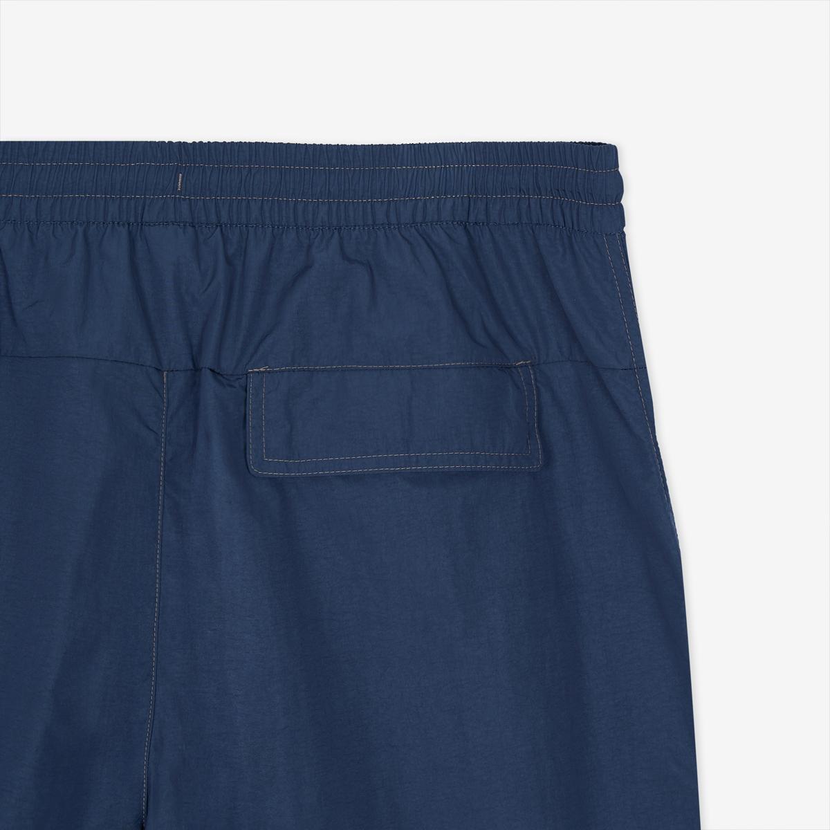 (50)Blue