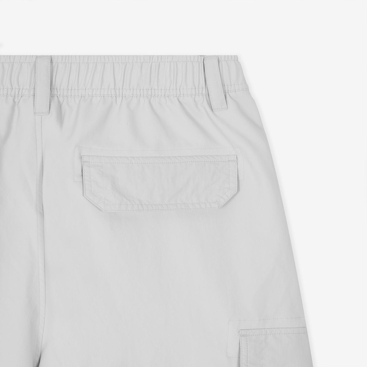 (16)Light Gray