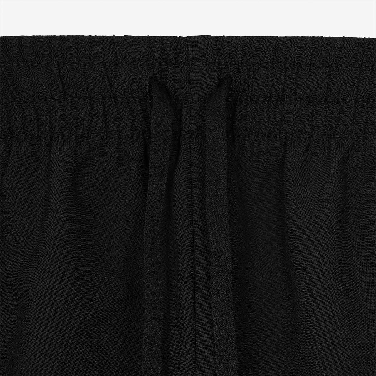 (19)Black