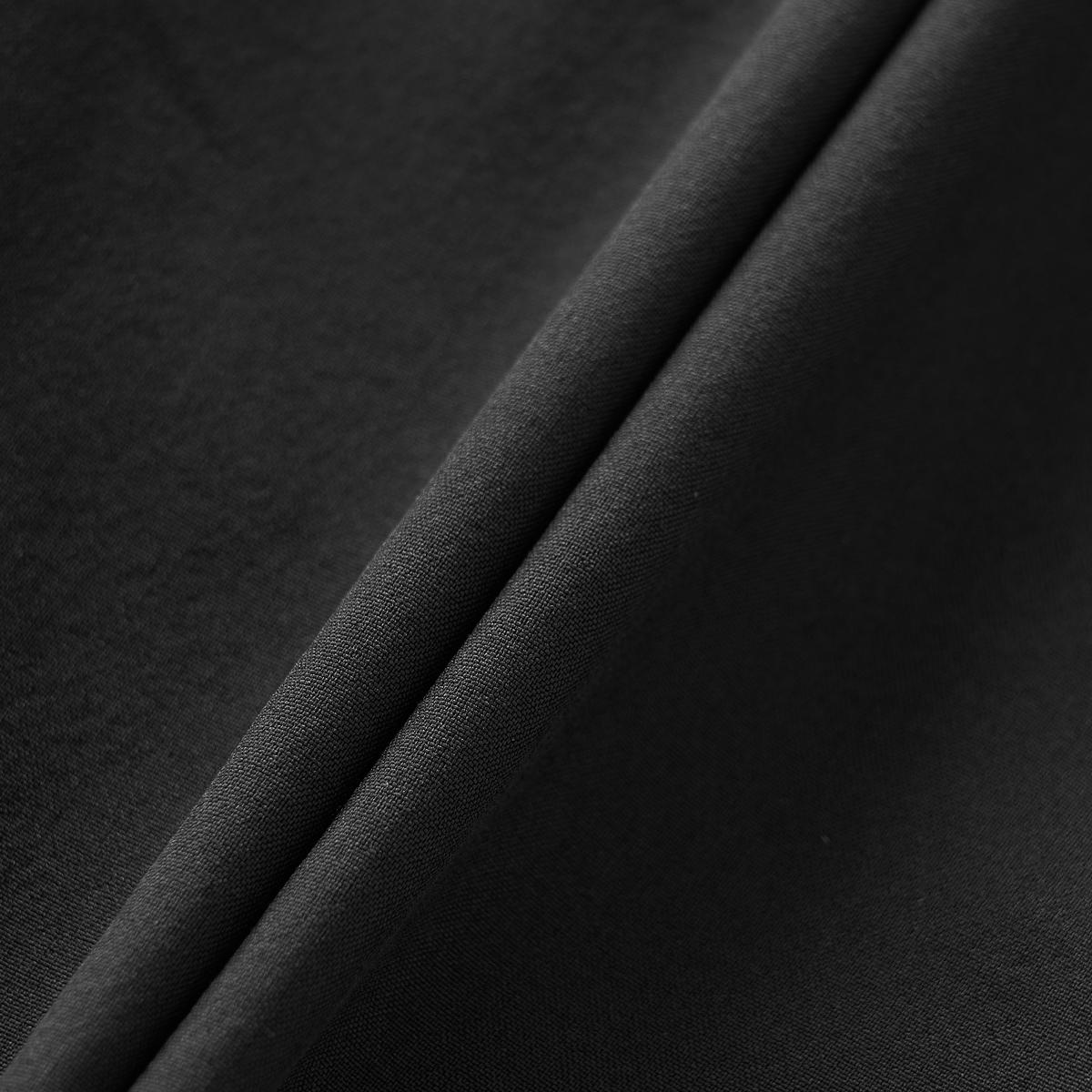 (19)Black