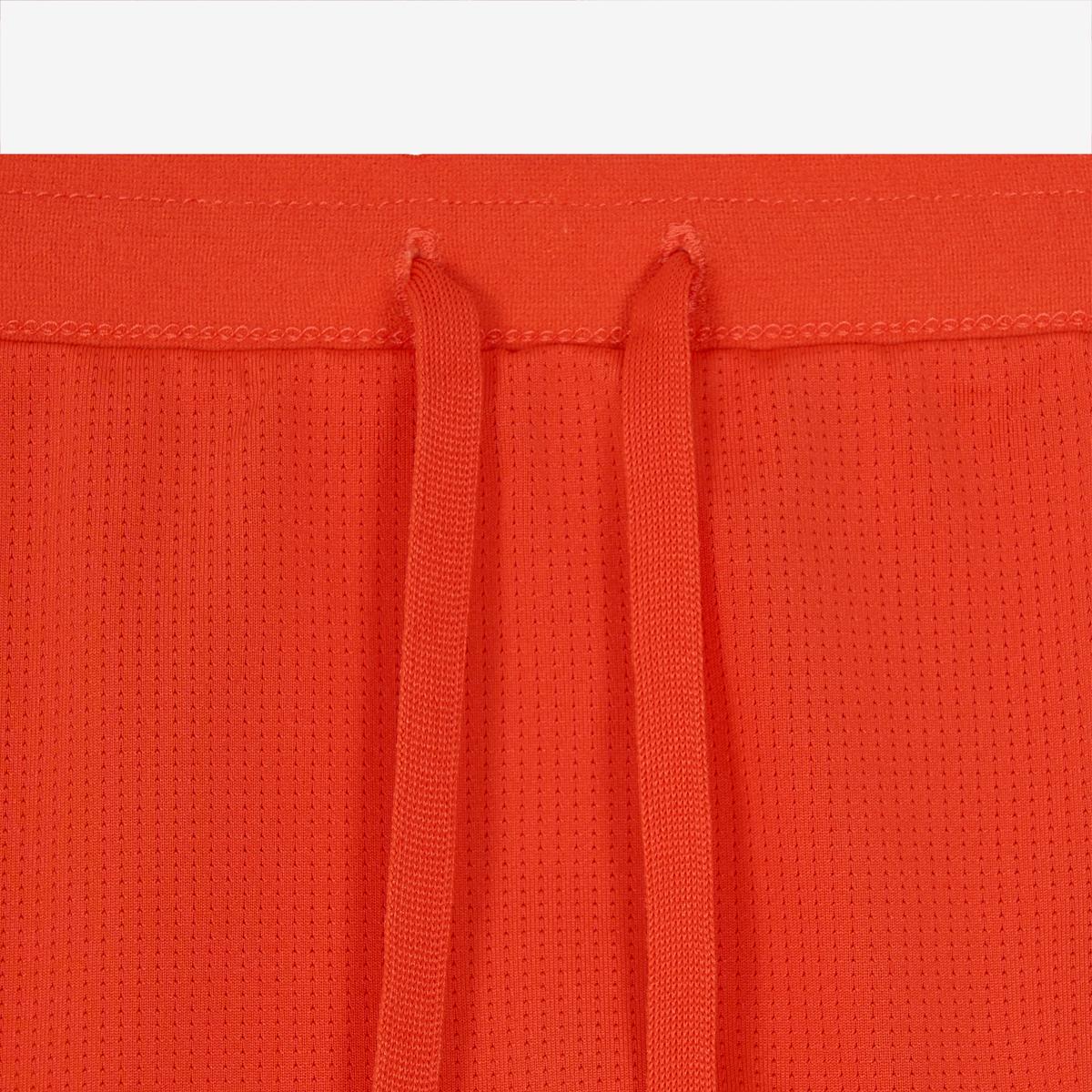 (20)Red