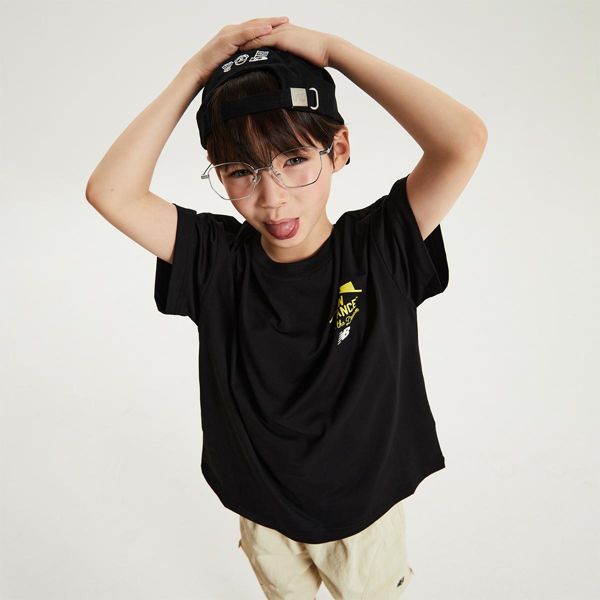 (19)Black