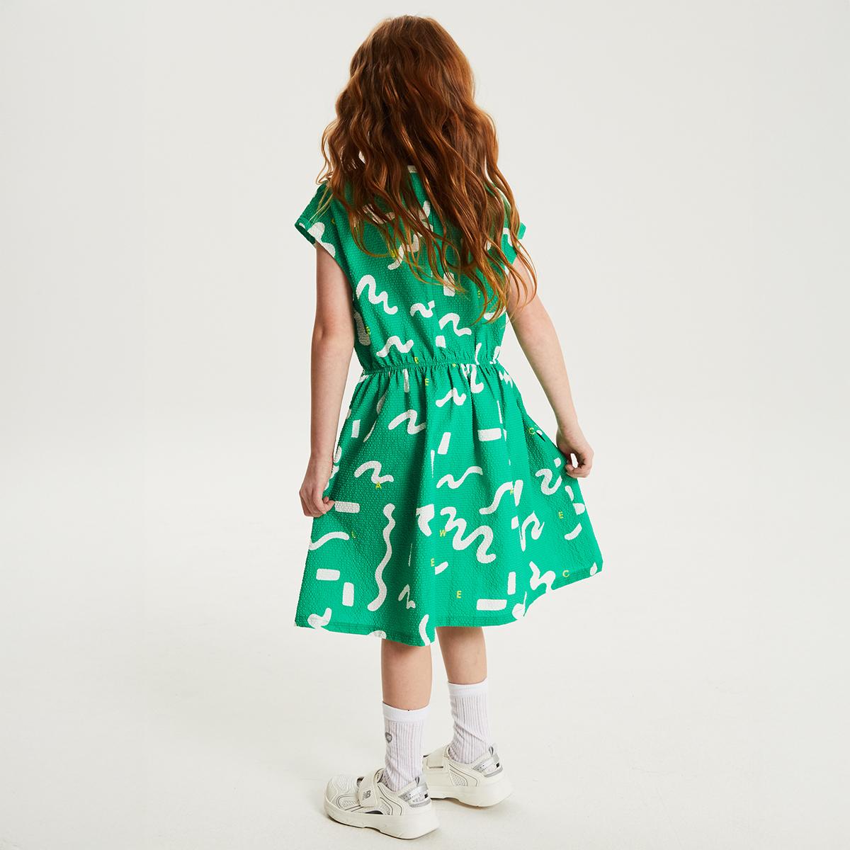 (40)Green