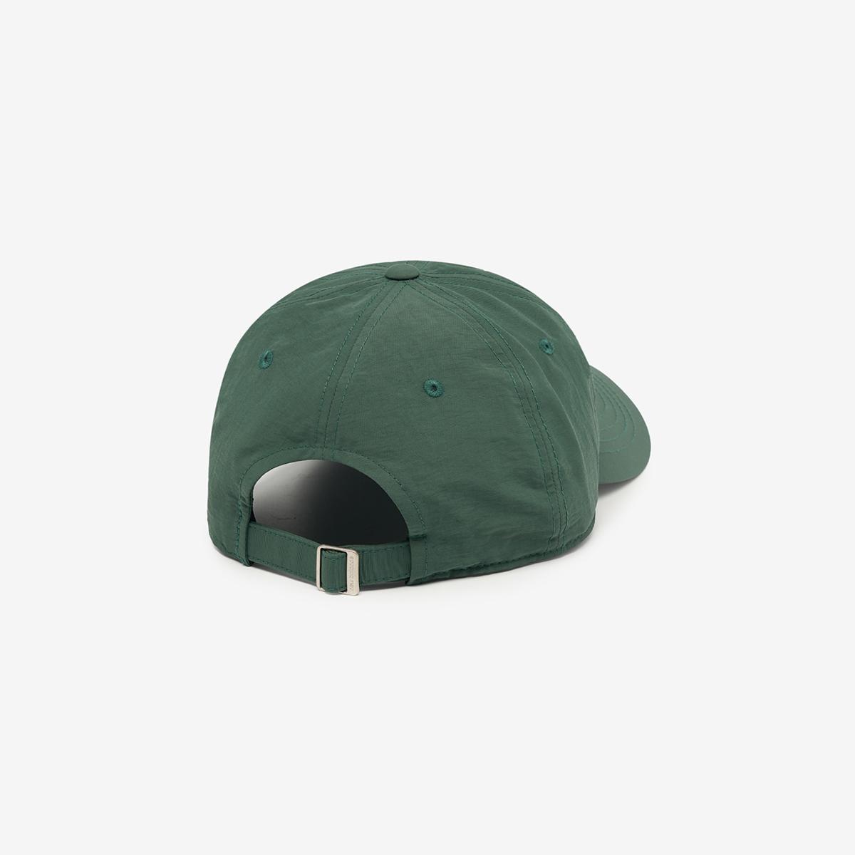 (40)Green
