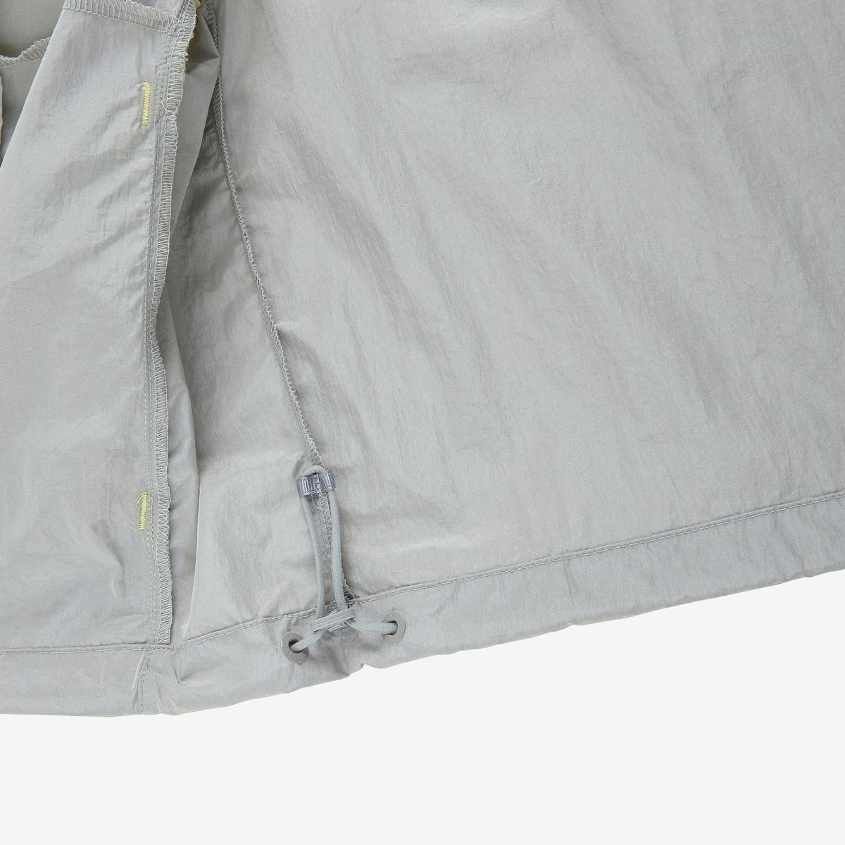 (91)Silver