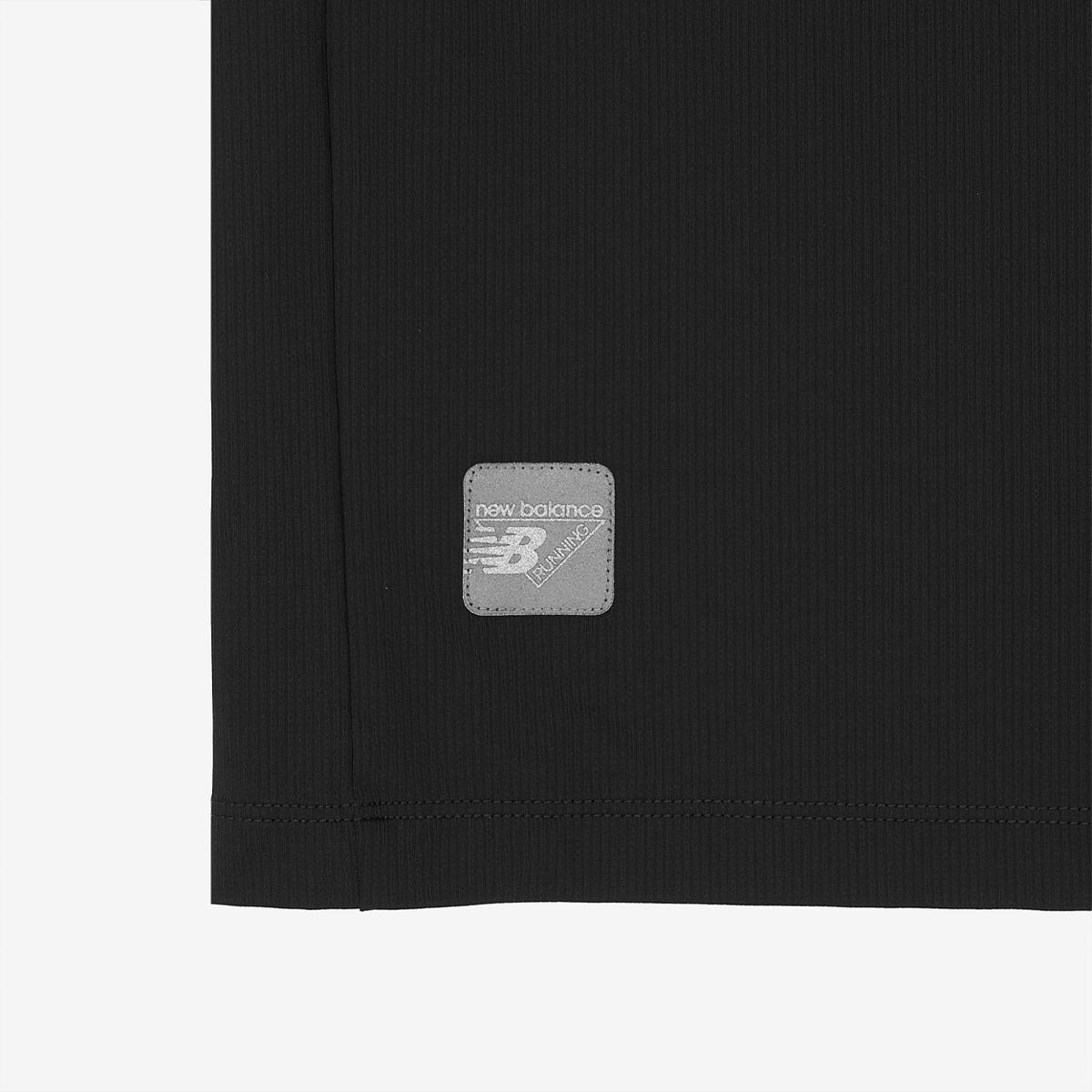 (19)Black