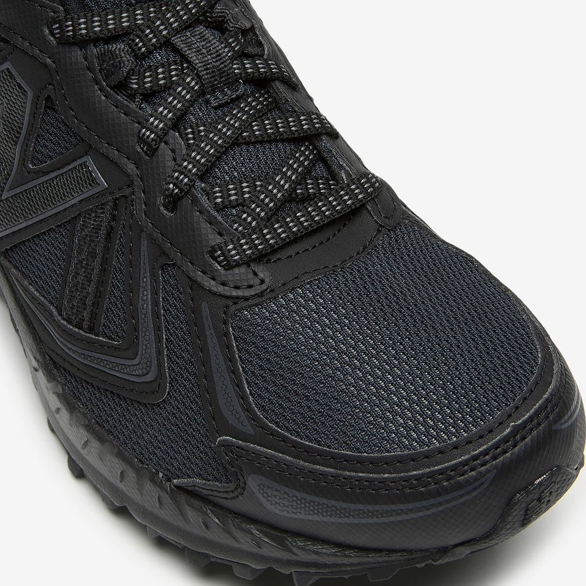 (2E)Black