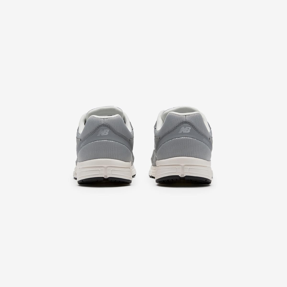 (15)Gray