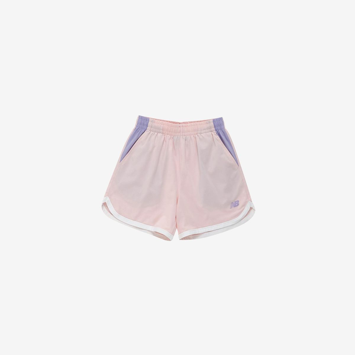 (39)Ivory