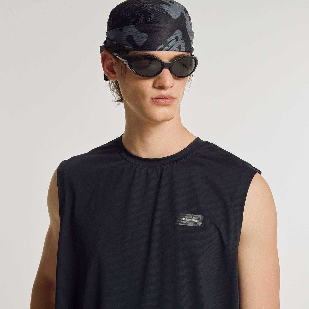 (19)Black