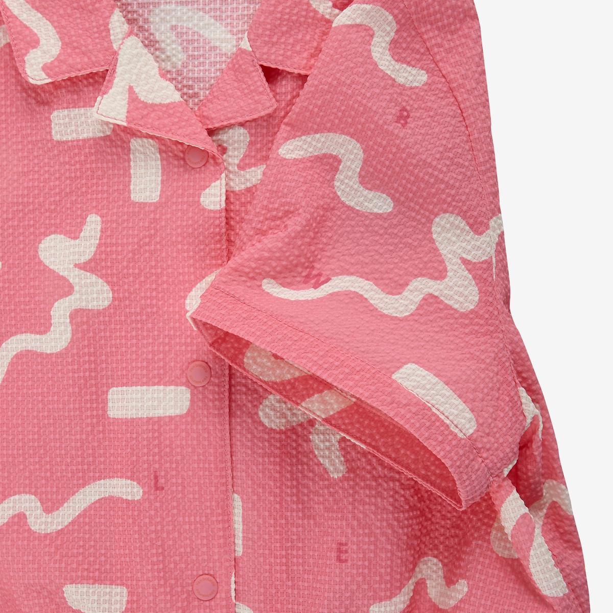 (25)Pink
