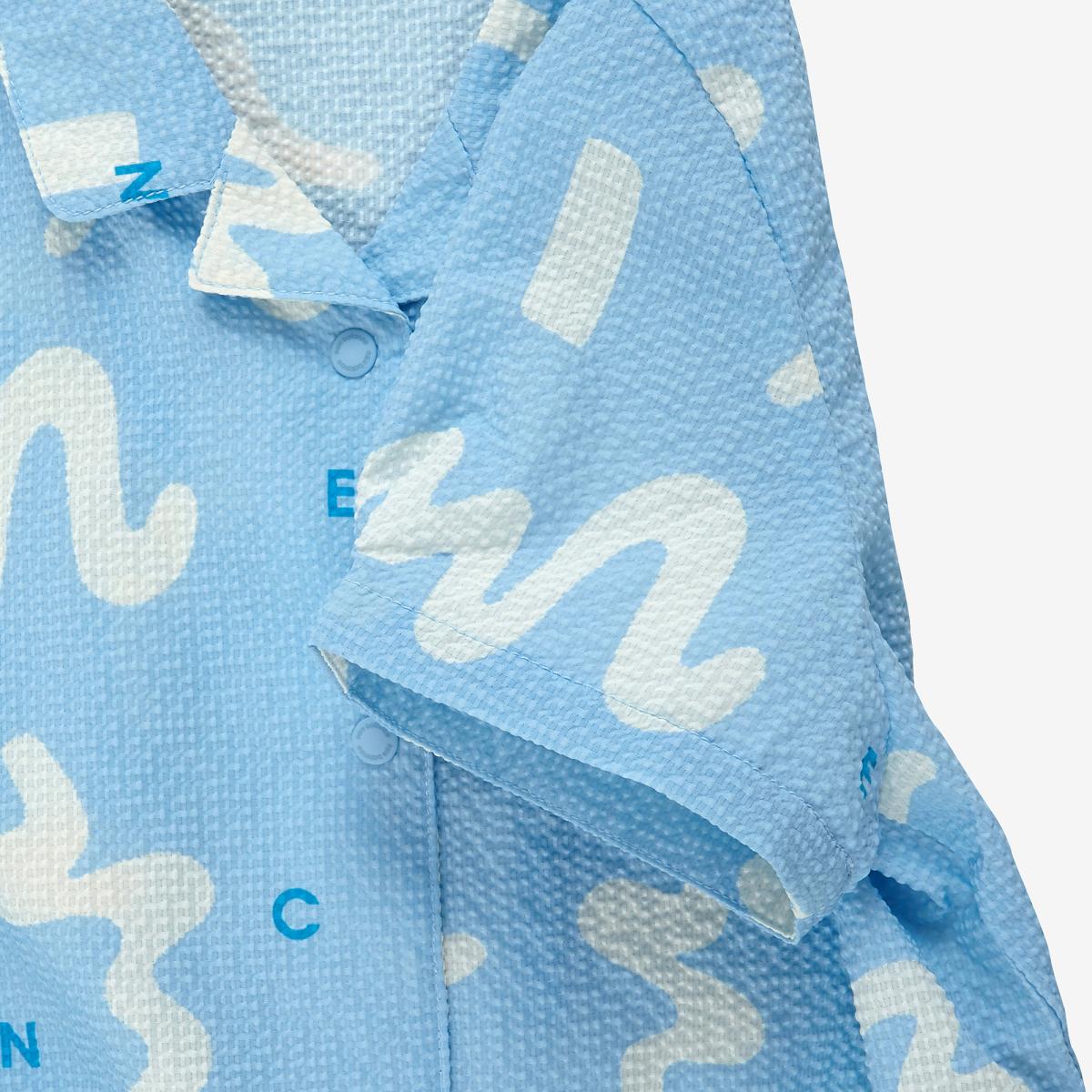 (51)Light Blue